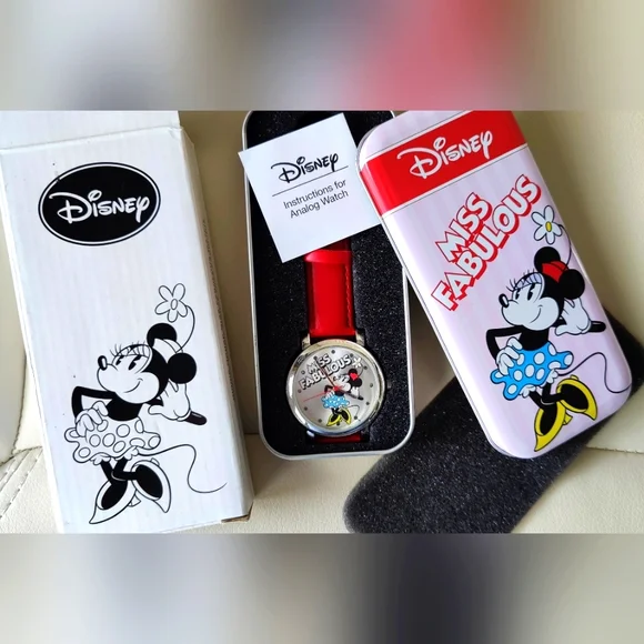 Minnie mouse miss fab watch 40mm Large Minnie Mouse Wristwatch | Miss Fabulous Minnie  main image 4